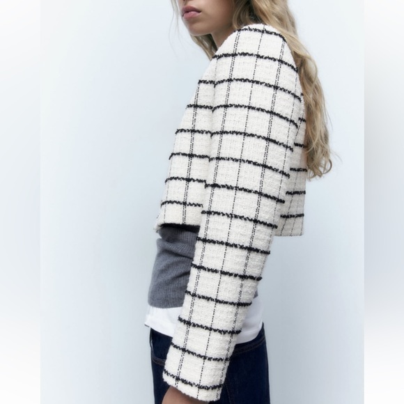 ZARA SET TEXTURED WEAVE PLAID CROPPED JACKET AND SHORTS - Picture 3 of 12